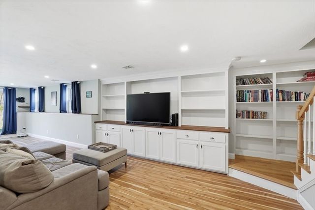 41 Nautical Way, Plymouth, MA 02360