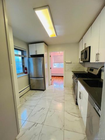 99-10 60th Avenue 5-F, Corona, NY 11368