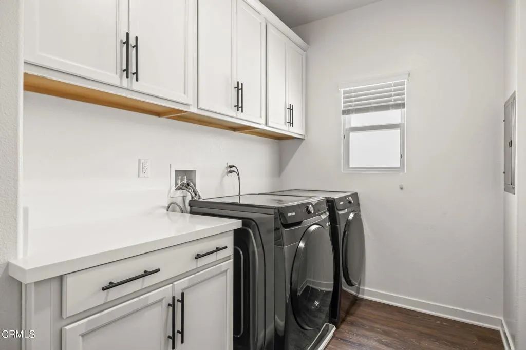 Image 23 of property listing at 307 North F St 201, Oxnard, CA 93030