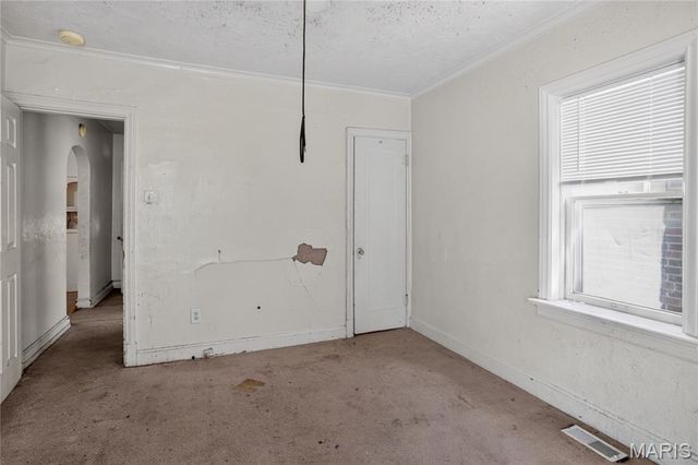 3502 West Place, St Louis, MO 63121