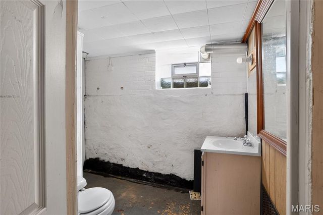 3502 West Place, St Louis, MO 63121