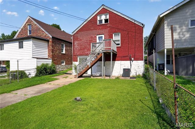 3502 West Place, St Louis, MO 63121