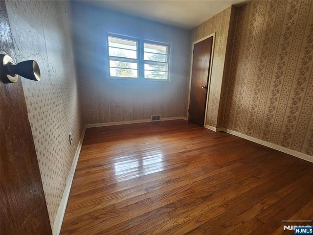 286 Cupsaw Drive, Ringwood, NJ 07456
