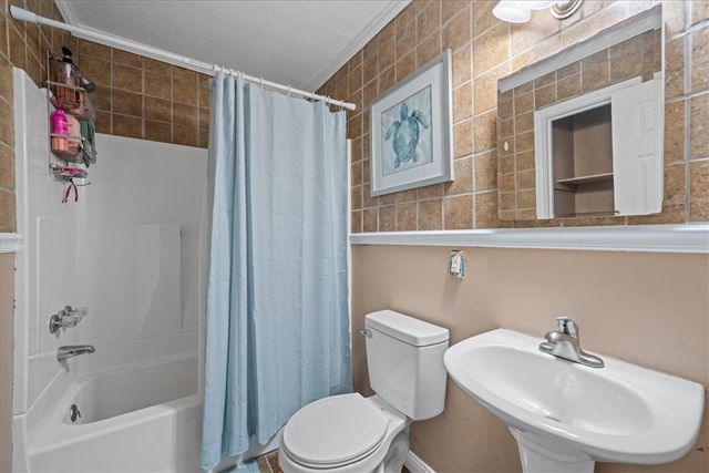 2811 W Whitner Street, Anderson, SC 29626
