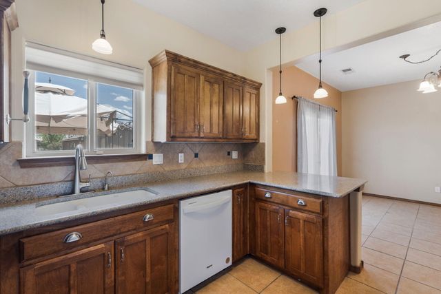 1228 Gray Back Drive, Bernalillo, NM 87004