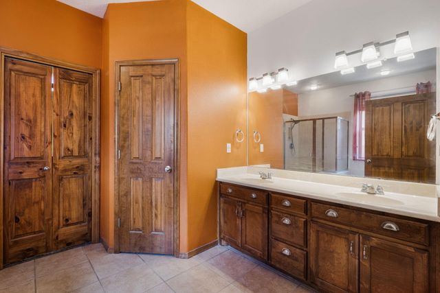 1228 Gray Back Drive, Bernalillo, NM 87004