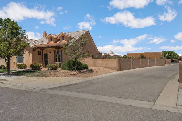 1228 Gray Back Drive, Bernalillo, NM 87004