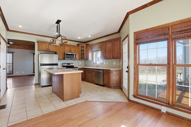 450 Drowning Creek Rd, Crossville, TN 38571