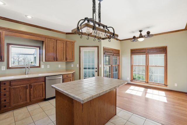 450 Drowning Creek Rd, Crossville, TN 38571