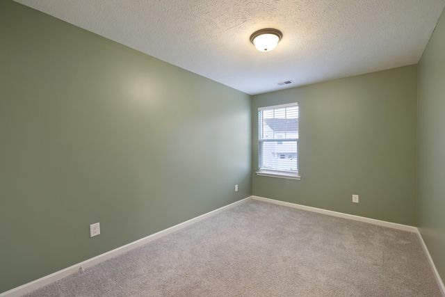 412 Moshe Mualem Pl, La Vergne, TN 37086
