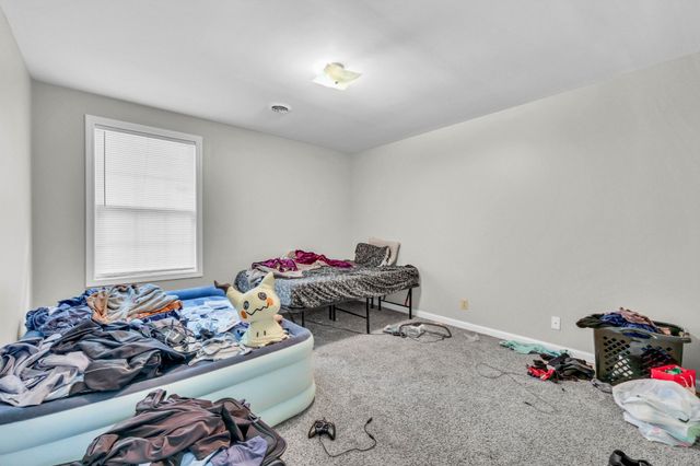 344 Dupuis Dr, Clarksville, TN 37042