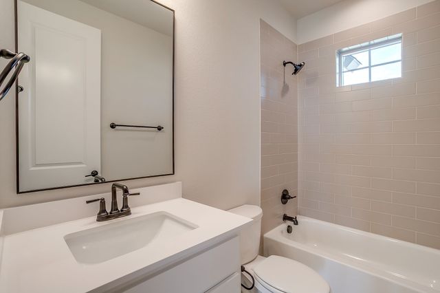431 Olson Road, Waxahachie, TX 75167
