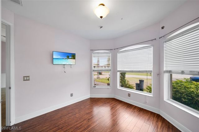 3326 SW 8TH ST, Cape Coral, FL 33991