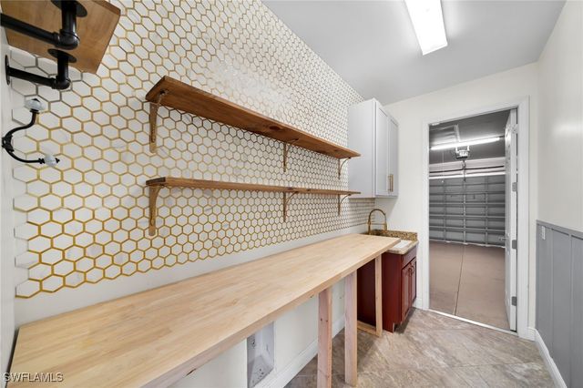 3326 SW 8TH ST, Cape Coral, FL 33991