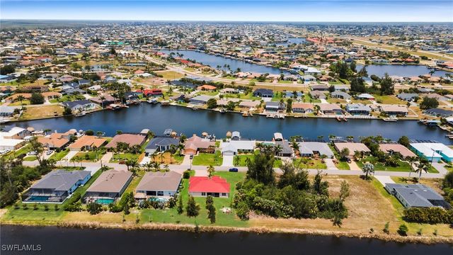 3326 SW 8TH ST, Cape Coral, FL 33991