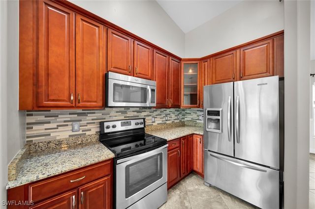 3326 SW 8TH ST, Cape Coral, FL 33991