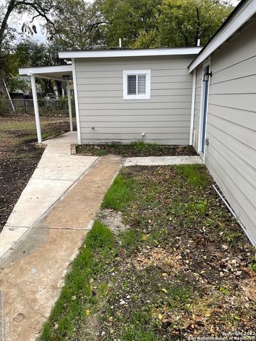 1815 SANTA BARBARA, San Antonio, TX 78201