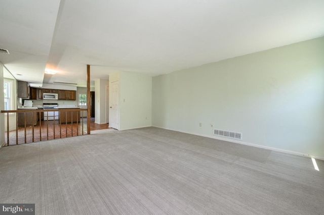 23 GULICK LANE, Plainsboro, NJ 08536