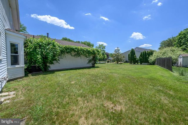23 GULICK LANE, Plainsboro, NJ 08536