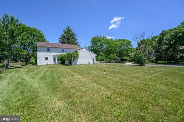 23 GULICK LANE, Plainsboro, NJ 08536