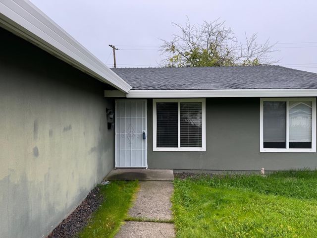 10470 Spaulding Way, Rancho Cordova, CA 95670