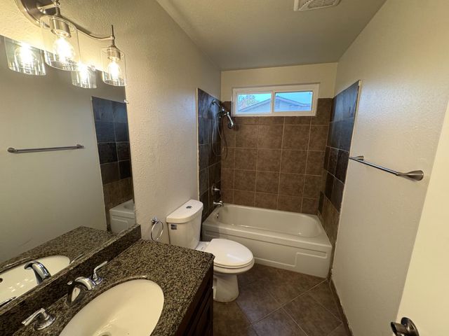 10470 Spaulding Way, Rancho Cordova, CA 95670