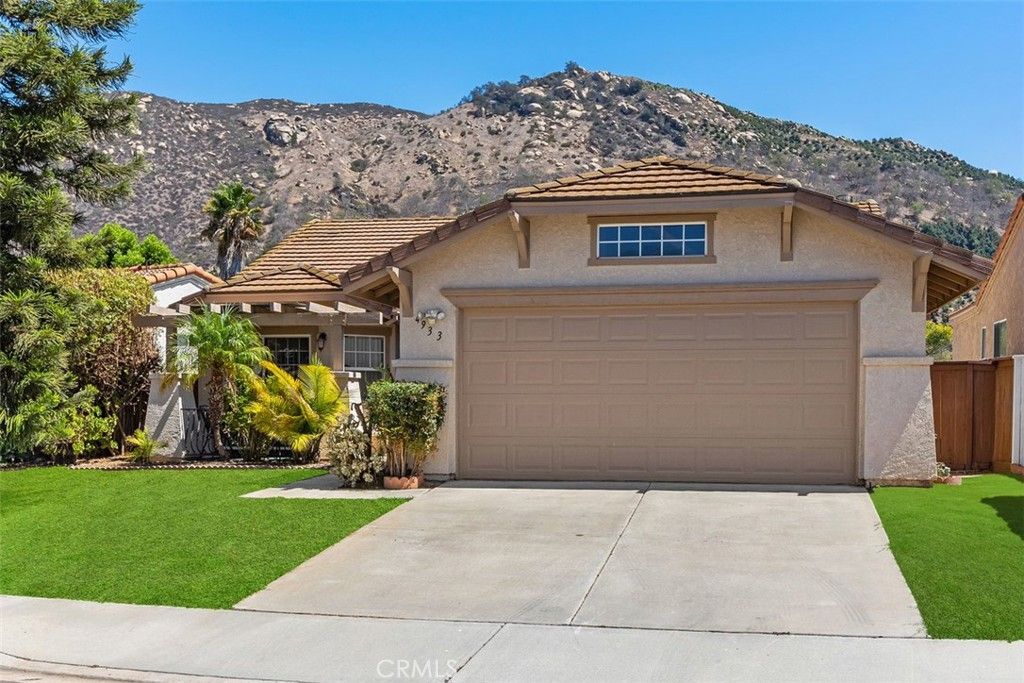 4933 Lake Shore Court, Fallbrook, CA 92028 — exterior