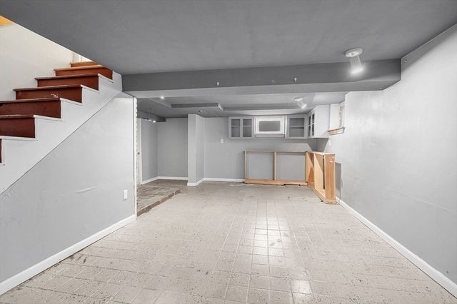 58 Campus Rd, Methuen, MA 01844