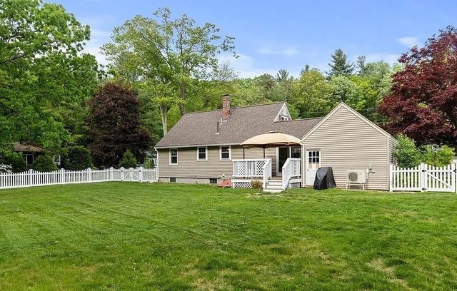 58 Campus Rd, Methuen, MA 01844