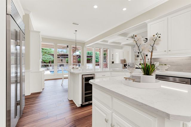 4017 BRIDGEPORT Drive, Plano, TX 75093