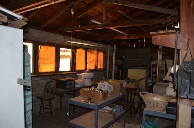 1109 N Willis Street, Visalia, CA 93291