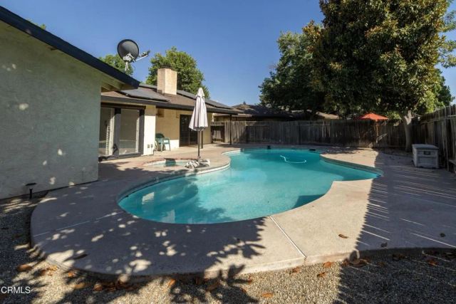 2601 Barrington Street, Bakersfield, CA 93309