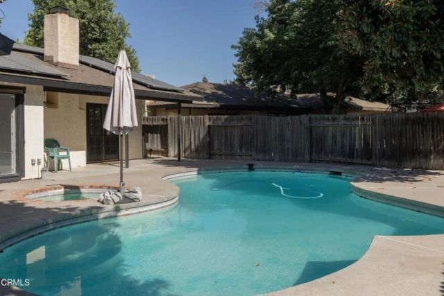2601 Barrington Street, Bakersfield, CA 93309