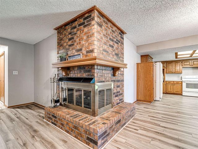 700 N Briarcliff Drive, Oklahoma City, OK 73170