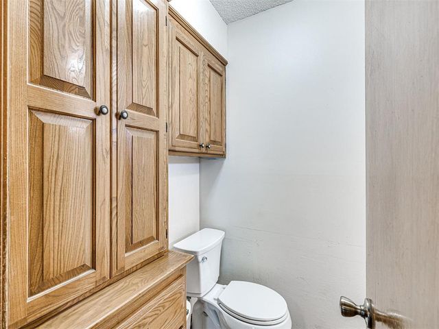 700 N Briarcliff Drive, Oklahoma City, OK 73170