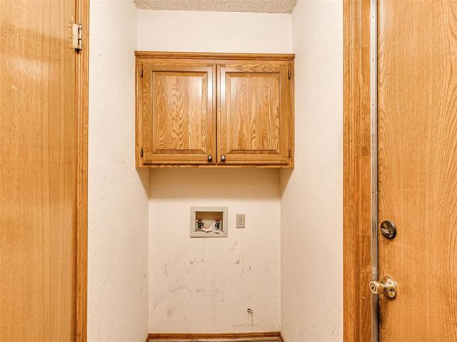 700 N Briarcliff Drive, Oklahoma City, OK 73170