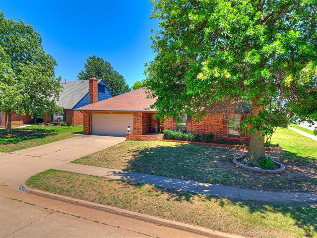 700 N Briarcliff Drive, Oklahoma City, OK 73170