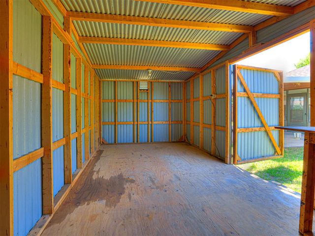 700 N Briarcliff Drive, Oklahoma City, OK 73170
