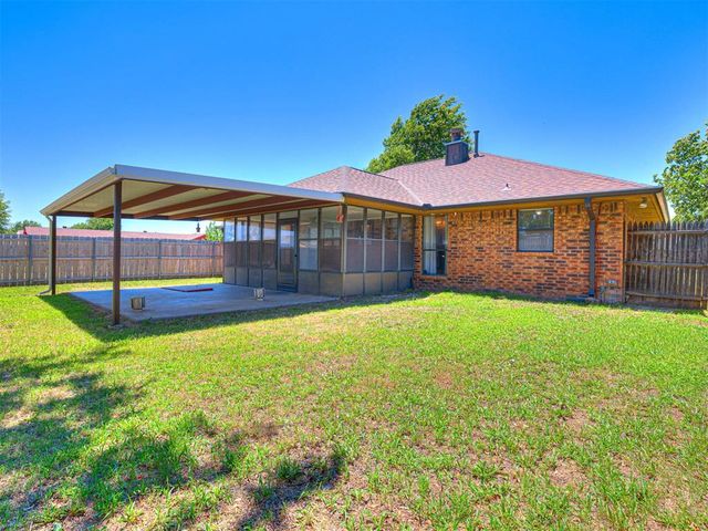 700 N Briarcliff Drive, Oklahoma City, OK 73170