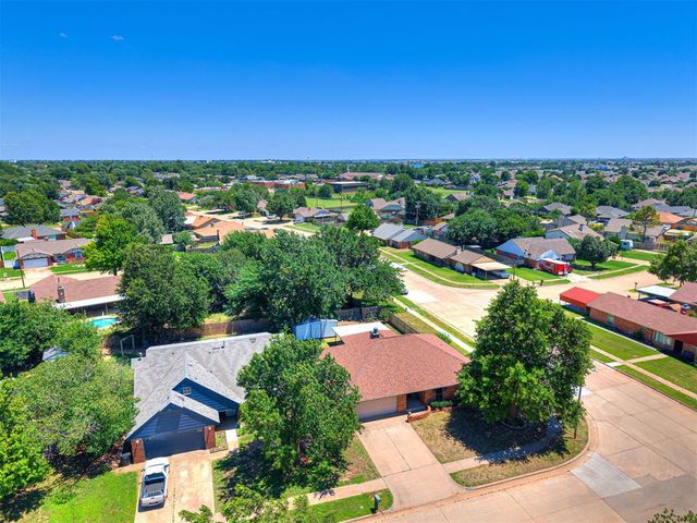 700 N Briarcliff Drive, Oklahoma City, OK 73170