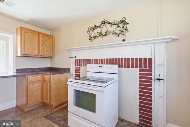 3105 APPLE PIE RIDGE RD, Winchester, VA 22603