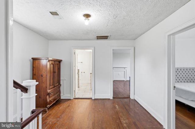 3105 APPLE PIE RIDGE RD, Winchester, VA 22603