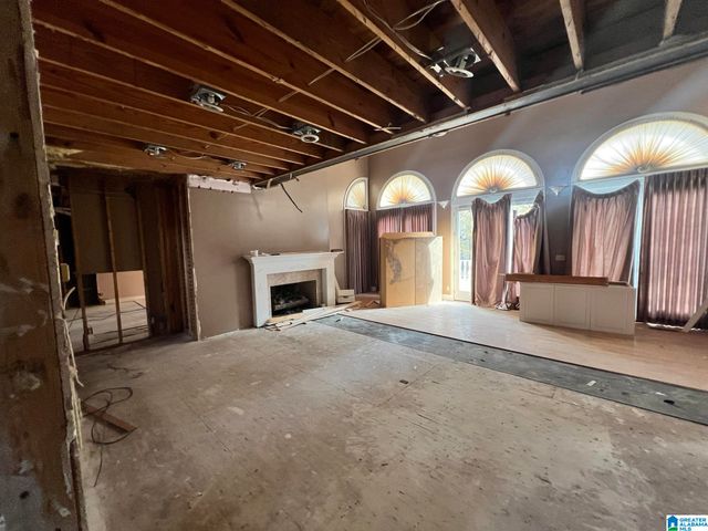 888 ROCK SPRINGS ROAD, Warrior, AL 35180