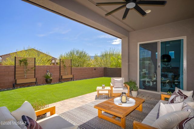 691 E Nubra Valley Place, Oro Valley, AZ 85755
