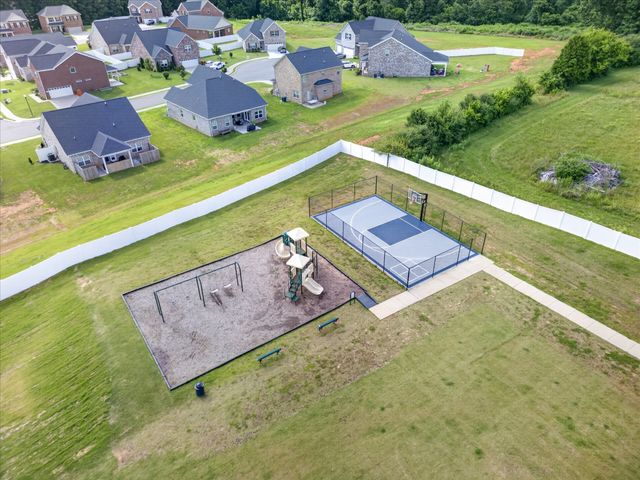 138 Addi St, Pleasant View, TN 37146