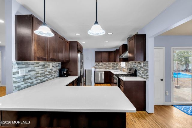 38 Hilltop Road, West Long Branch, NJ 07764