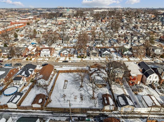 4426 Beethoven Avenue, St Louis, MO 63116