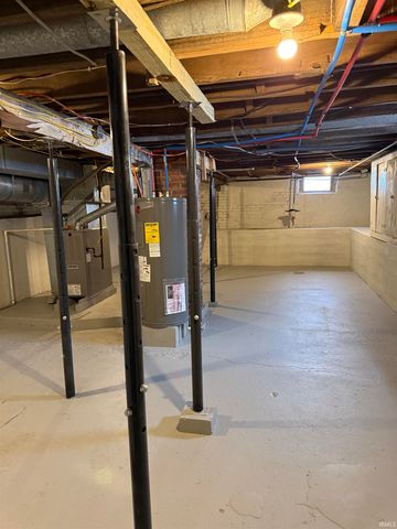 219 Center Street, Auburn, IN 46706