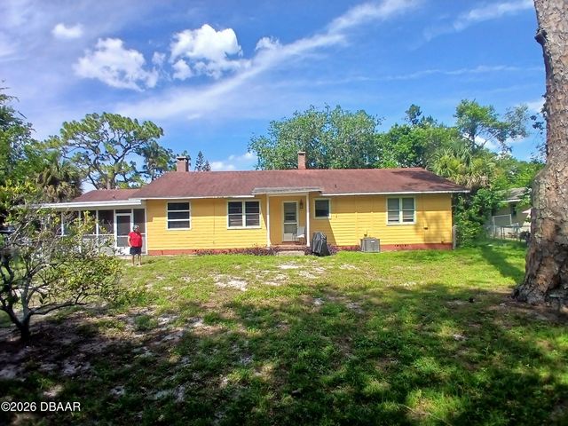 202 Tarragona Way, Daytona Beach, FL 32114