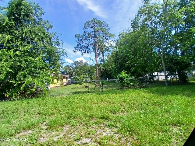 202 Tarragona Way, Daytona Beach, FL 32114